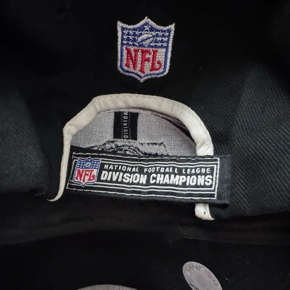Seattle Seahawks Division Champions 2004 NFC WEST Hat SnapBack Black Vintage